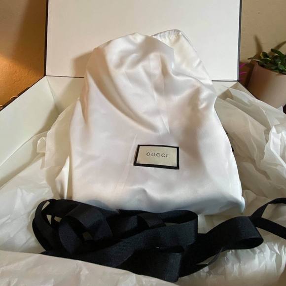 Gucci Ophidia GG Supreme Canvas MsgrBag FIRM $905 - Picture 5 of 8